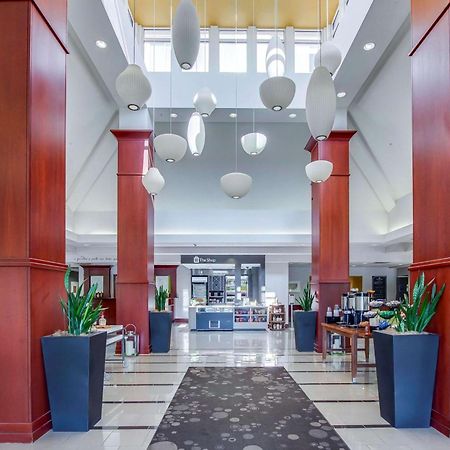 Hilton Garden Inn Louisville-Northeast Екстер'єр фото