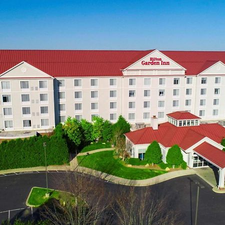 Hilton Garden Inn Louisville-Northeast Екстер'єр фото