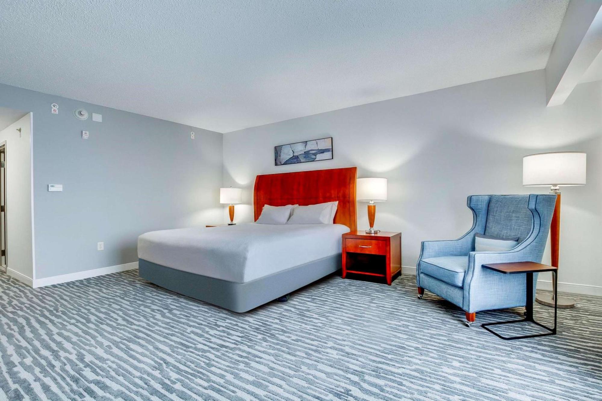 Hilton Garden Inn Louisville-Northeast Екстер'єр фото